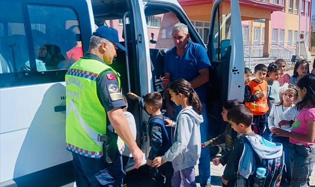 Kayseri’de okul servislerine denetim: 361 araç kontrol edildi Kayseri’de okul servislerine denetim: 361 araç kontrol edildi