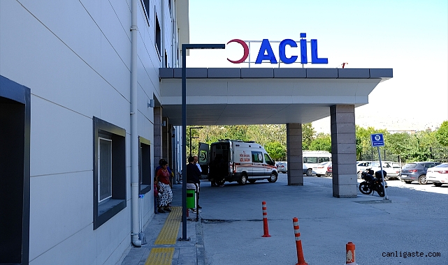 Kayseri’de tartıştığı kişiyi bıçakla yaraladı! Kayseri’de tartıştığı kişiyi bıçakla yaraladı!