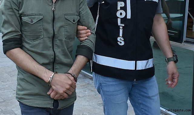 Kayseri’de üzerinde uyuşturucu ele geçirilen zanlı yakalandı! Kayseri’de üzerinde uyuşturucu ele geçirilen zanlı yakalandı!