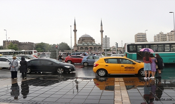 Kayseri ve çevre iller için kuvvetli yağış uyarısı Kayseri ve çevre iller için kuvvetli yağış uyarısı