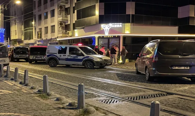 Kocaeli’de 2 kişinin yaralandığı silahlı kavgayla ilgili 1 kişi tutuklandı Kocaeli’de 2 kişinin yaralandığı silahlı kavgayla ilgili 1 kişi tutuklandı