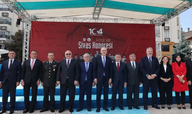 TBMM Başkanı Kurtulmuş, Sivas Kongresi’nin 104. yıl dönümü programında konuştu: (1) TBMM Başkanı Kurtulmuş, Sivas Kongresi’nin 104. yıl dönümü programında konuştu: (1)