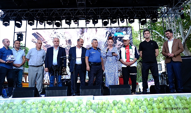 Yahyalı Elma Festivali etkinliklerle sürüyor Yahyalı Elma Festivali etkinliklerle sürüyor