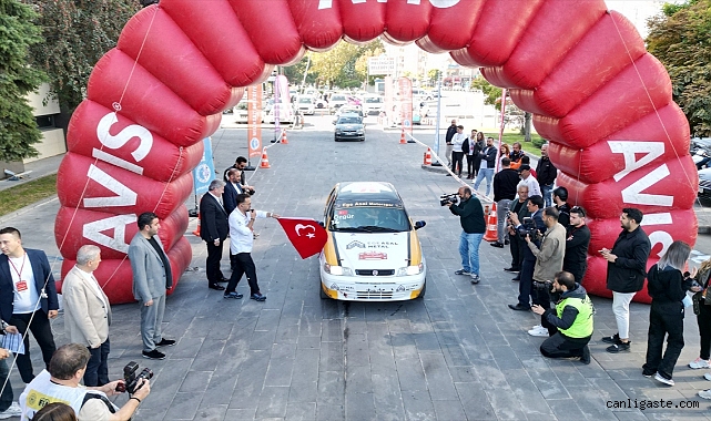 AVIS Türkiye Tırmanma Şampiyonası’nın 6. ayağı Kayseri’de start aldı AVIS Türkiye Tırmanma Şampiyonası’nın 6. ayağı Kayseri’de start aldı