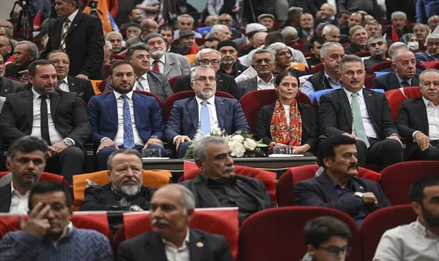 Bakan Işıkhan, AK Parti Mamak İlçe Danışma Meclisi Toplantısı’nda konuştu: Bakan Işıkhan, AK Parti Mamak İlçe Danışma Meclisi Toplantısı’nda konuştu: