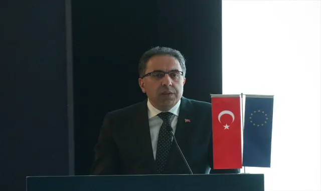 Burdur’da "Kırsal Kalkınma Bileşeni IPARD III" tanıtım toplantısı yapıldı Burdur’da "Kırsal Kalkınma Bileşeni IPARD III" tanıtım toplantısı yapıldı