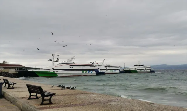 Bursa-İstanbul deniz otobüsü seferlerinden bazıları iptal edildi Bursa-İstanbul deniz otobüsü seferlerinden bazıları iptal edildi
