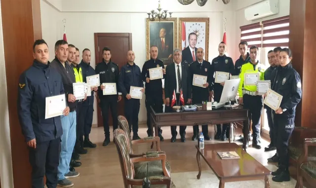 Çerkeş’te başarılı kolluk kuvvetleri ödüllendirildi Çerkeş’te başarılı kolluk kuvvetleri ödüllendirildi