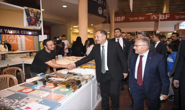 Bakan Özhaseki, Kayseri’de konuştu Bakan Özhaseki, Kayseri’de konuştu