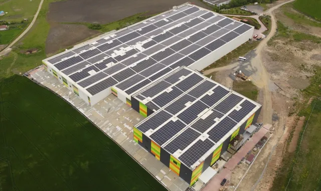 CW Enerji, Kırklareli’nde bir firmanın çatısına GES kurulumunu tamamladı CW Enerji, Kırklareli’nde bir firmanın çatısına GES kurulumunu tamamladı