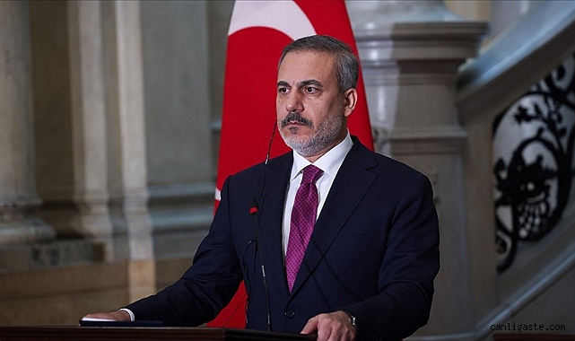 Dışişleri Bakanı Fidan: Sivilleri hedef alan saldırıları ve sivil can kayıplarını kınıyoruz Dışişleri Bakanı Fidan: Sivilleri hedef alan saldırıları ve sivil can kayıplarını kınıyoruz