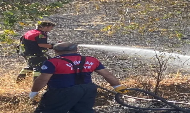 Erzincan’da iki köyde çıkan arazi yangını söndürüldü Erzincan’da iki köyde çıkan arazi yangını söndürüldü