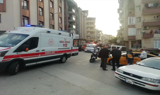 GÜNCELLEME - Kocaeli’de silahla vurulan taksi şoförü yaşamını yitirdi GÜNCELLEME - Kocaeli’de silahla vurulan taksi şoförü yaşamını yitirdi