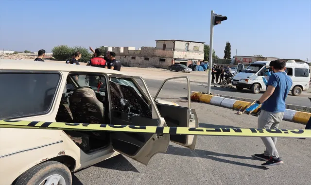 GÜNCELLEME - Şanlıurfa’da bıçaklı silahlı kavgada 1 kişi öldü, 5 kişi yaralandı GÜNCELLEME - Şanlıurfa’da bıçaklı silahlı kavgada 1 kişi öldü, 5 kişi yaralandı