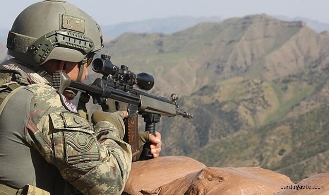 Irak’ın kuzeyinde 2 terörist etkisiz hale getirildi Irak’ın kuzeyinde 2 terörist etkisiz hale getirildi