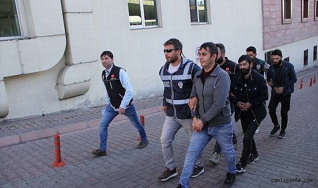 Kayseri’de 2 firari hükümlü yakalandı Kayseri’de 2 firari hükümlü yakalandı