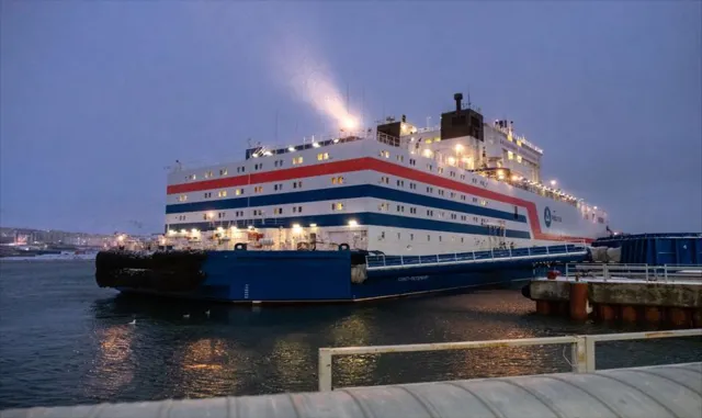 Rosatom, dünyanın tek yüzer nükleer güç santrali Akademik Lomonosov’a yakıt tedarik etti Rosatom, dünyanın tek yüzer nükleer güç santrali Akademik Lomonosov’a yakıt tedarik etti