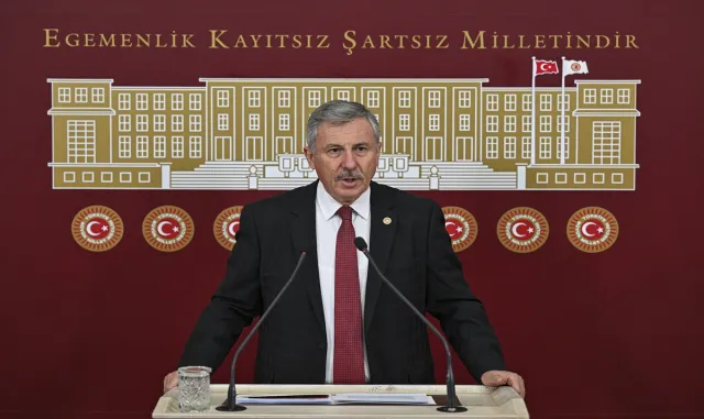 Saadet Partisi Grup Başkanı Özdağ, Filistin’de soykırım yaşandığını söyledi Saadet Partisi Grup Başkanı Özdağ, Filistin’de soykırım yaşandığını söyledi
