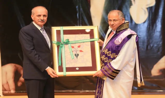 TBMM Başkanı Kurtulmuş, Kocaeli Üniversitesi Akademik Yıl açılışında konuştu (1): TBMM Başkanı Kurtulmuş, Kocaeli Üniversitesi Akademik Yıl açılışında konuştu (1):