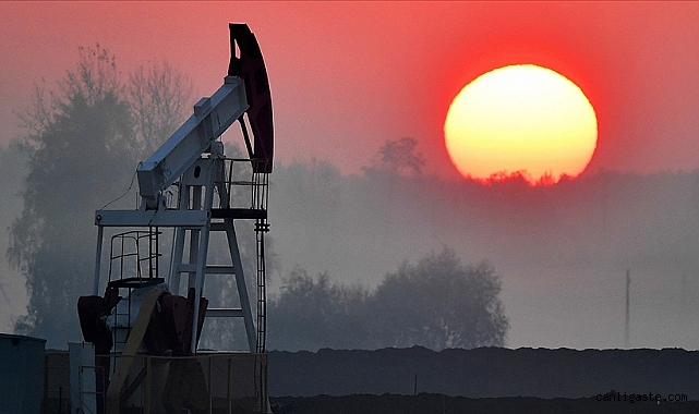 Brent petrol ne kadar? 24 Kasım 2023 Petrol Piyasaları Brent petrol ne kadar? 24 Kasım 2023 Petrol Piyasaları