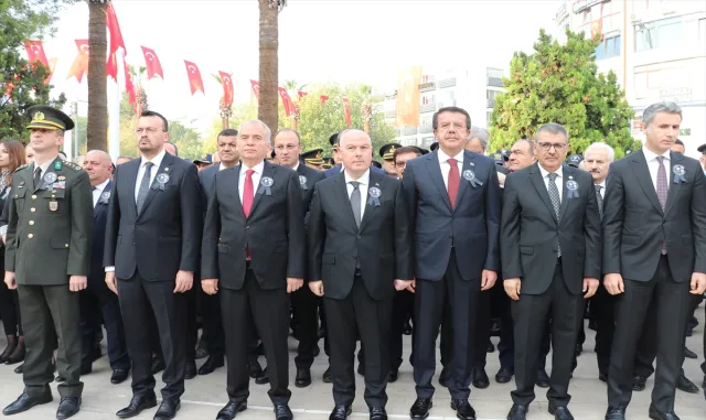 Büyük Önder Atatürk, İzmir ve çevre illerde anıldı Büyük Önder Atatürk, İzmir ve çevre illerde anıldı