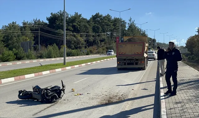 Çanakkale’de trafik kazasında yaralanan genç hastanede hayatını kaybetti Çanakkale’de trafik kazasında yaralanan genç hastanede hayatını kaybetti