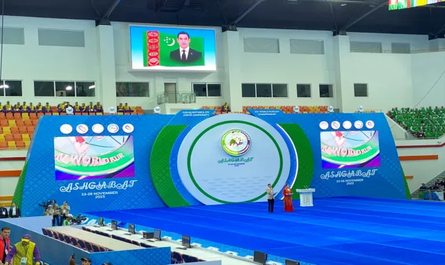 Dünya Kuraş Şampiyonası Türkmenistan’da başladı Dünya Kuraş Şampiyonası Türkmenistan’da başladı