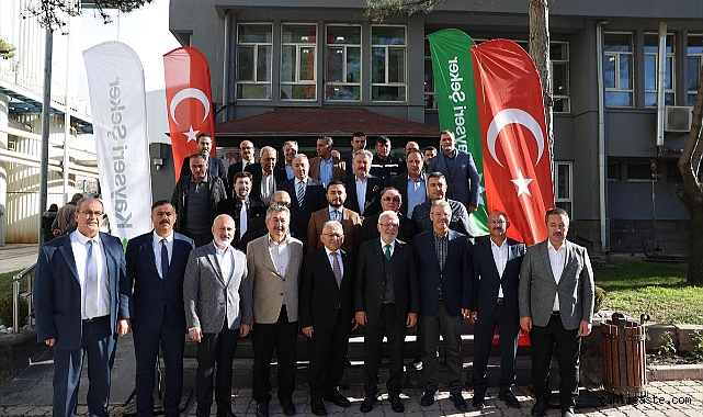 Elitaş ve Büyükkılıç, Kayseri Şeker Fabrikasında Elitaş ve Büyükkılıç, Kayseri Şeker Fabrikasında