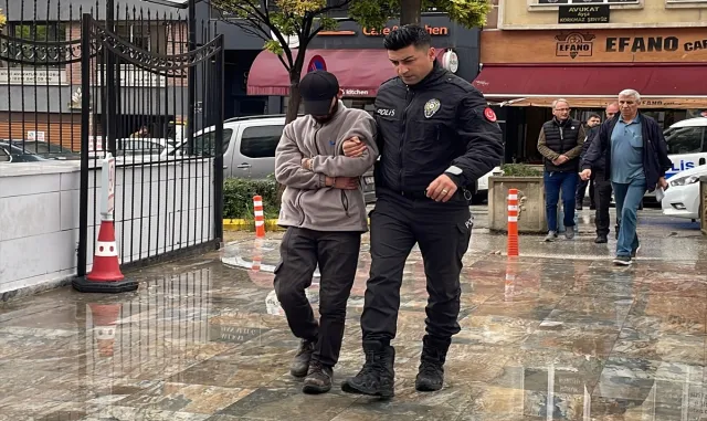 GÜNCELLEME - Eskişehir’de park halindeki 18 aracın lastiklerine zarar veren şüpheli adli kontrolle salıverildi