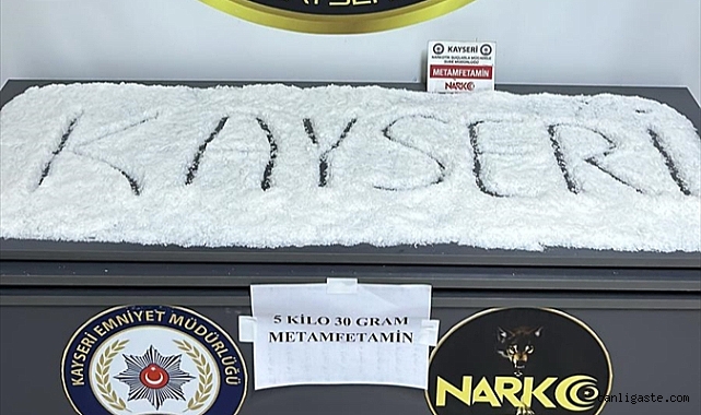 Kayseri’de bir otomobilde 5 kilogram uyuşturucu ele geçirildi Kayseri’de bir otomobilde 5 kilogram uyuşturucu ele geçirildi