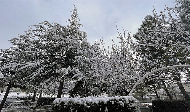 Kayseri ve Yozgat’ta kar yağışı etkili oluyor Kayseri ve Yozgat’ta kar yağışı etkili oluyor