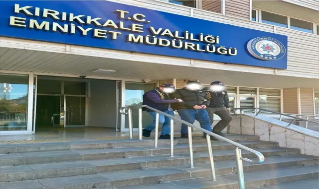 Kırıkkale’de dolandırıcılık suçundan aranan hükümlü yakalandı Kırıkkale’de dolandırıcılık suçundan aranan hükümlü yakalandı