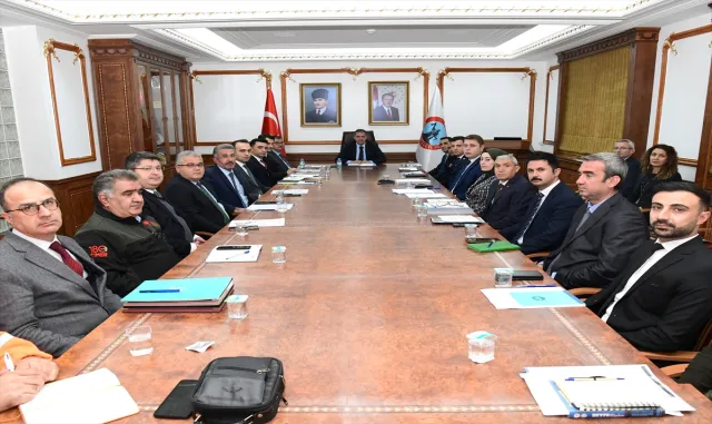 Kırşehir’de köylerin talepleri değerlendirildi Kırşehir’de köylerin talepleri değerlendirildi