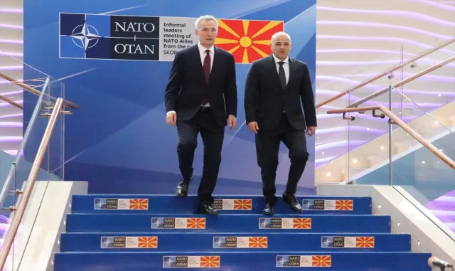 Kuzey Makedonya’da NATO Bölge Müttefikleri Gayriresmi Liderler Toplantısı düzenleniyor Kuzey Makedonya’da NATO Bölge Müttefikleri Gayriresmi Liderler Toplantısı düzenleniyor