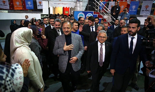 Özhaseki, Kayseri’de temayül yoklamasında konuştu Özhaseki, Kayseri’de temayül yoklamasında konuştu