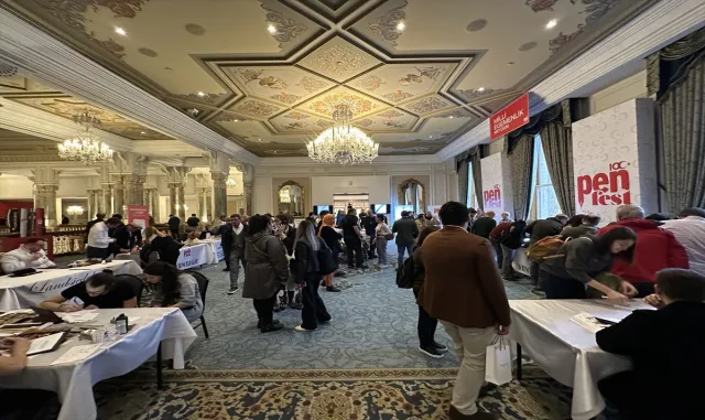 Prestij kalem üreticileri ve koleksiyonerler "PenFest"te buluştu Prestij kalem üreticileri ve koleksiyonerler "PenFest"te buluştu