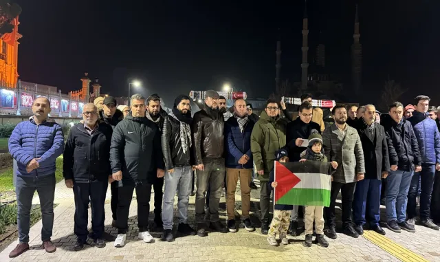 ABD’nin Gazze’de insani ateşkes istenen tasarıyı vetosu Trakya’da protesto edildi ABD’nin Gazze’de insani ateşkes istenen tasarıyı vetosu Trakya’da protesto edildi
