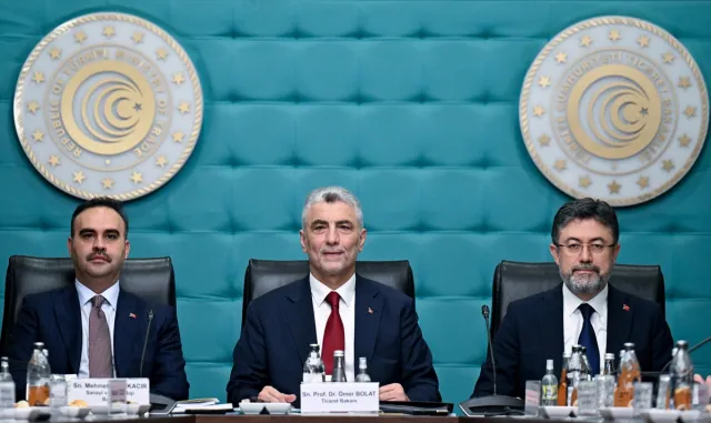 Bakan Bolat, Piyasa Gözetimi, Denetimi ve Ürün Güvenliği Değerlendirme Kurulu’nda konuştu: Bakan Bolat, Piyasa Gözetimi, Denetimi ve Ürün Güvenliği Değerlendirme Kurulu’nda konuştu:
