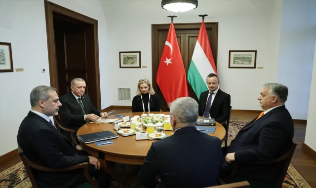 Cumhurbaşkanı Erdoğan’ın Macar mevkidaşı Novak ile görüşmesi Cumhurbaşkanı Erdoğan’ın Macar mevkidaşı Novak ile görüşmesi