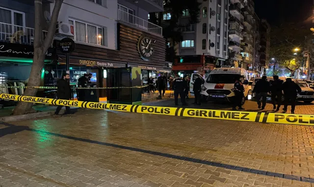 GÜNCELLEME - İzmir’de silahlı saldırıya uğrayan kişi yaralandı GÜNCELLEME - İzmir’de silahlı saldırıya uğrayan kişi yaralandı