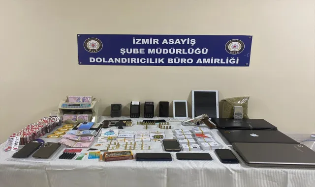İzmir merkezli 5 ildeki suç örgütü operasyonunda yakalananlardan 32’si tutuklandı İzmir merkezli 5 ildeki suç örgütü operasyonunda yakalananlardan 32’si tutuklandı
