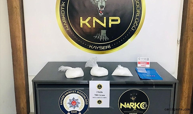 Kayseri’de 2 kilo 700 gram sentetik uyuşturucu ele geçirildi Kayseri’de 2 kilo 700 gram sentetik uyuşturucu ele geçirildi