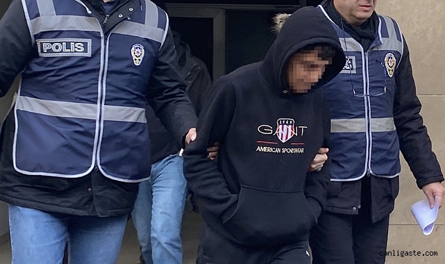 Kayseri’de cinayet! Cinayetin sebebi kelebek bıçak çıktı Kayseri’de cinayet! Cinayetin sebebi kelebek bıçak çıktı