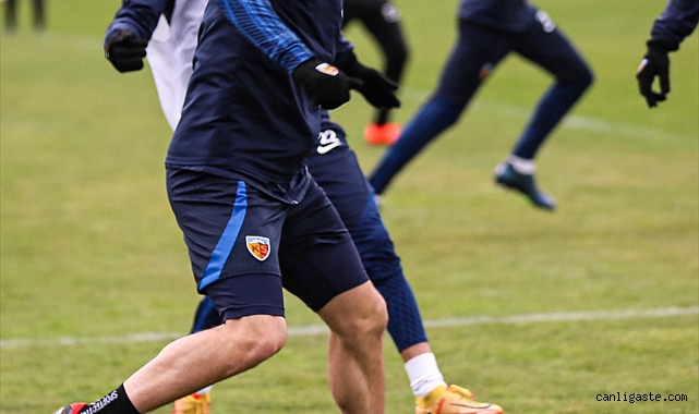 Kayserispor, Fenerbahçe maçı hazırlıklarını sürdürdü Kayserispor, Fenerbahçe maçı hazırlıklarını sürdürdü