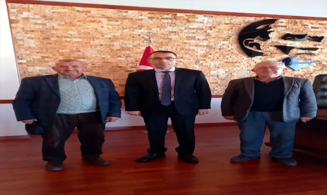 Kıbrıs Barış Harekatı gazilerinden Kaymakam Yılmaz’a ziyaret Kıbrıs Barış Harekatı gazilerinden Kaymakam Yılmaz’a ziyaret