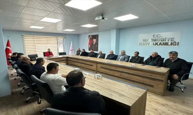 Mahmudiye ilçesinde muhtarlar buluştu Mahmudiye ilçesinde muhtarlar buluştu