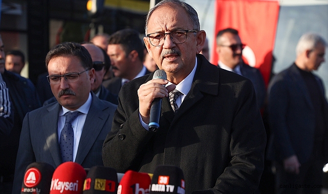 Özhaseki, Kayseri’de konuştu: ’Ömrümüz hizmetle geçiyor’ Özhaseki, Kayseri’de konuştu: ’Ömrümüz hizmetle geçiyor’