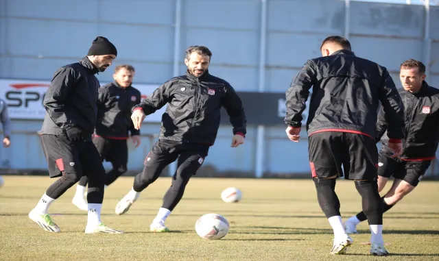 Sivasspor’da Kayserispor maçının hazırlıkları başladı Sivasspor’da Kayserispor maçının hazırlıkları başladı