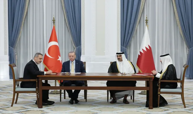 Türkiye ile Katar arasında ortak bildiri ve 12 anlaşma imzalandı Türkiye ile Katar arasında ortak bildiri ve 12 anlaşma imzalandı