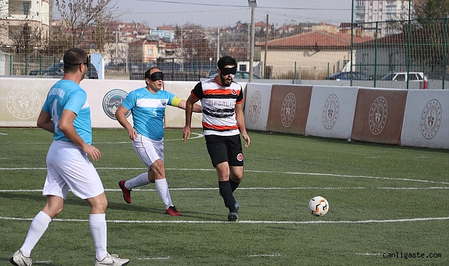 Türkiye Sesi Görenler Futbol Süper Ligi’nde Kayseri Görme Engeliler ikinci oldu Türkiye Sesi Görenler Futbol Süper Ligi’nde Kayseri Görme Engeliler ikinci oldu